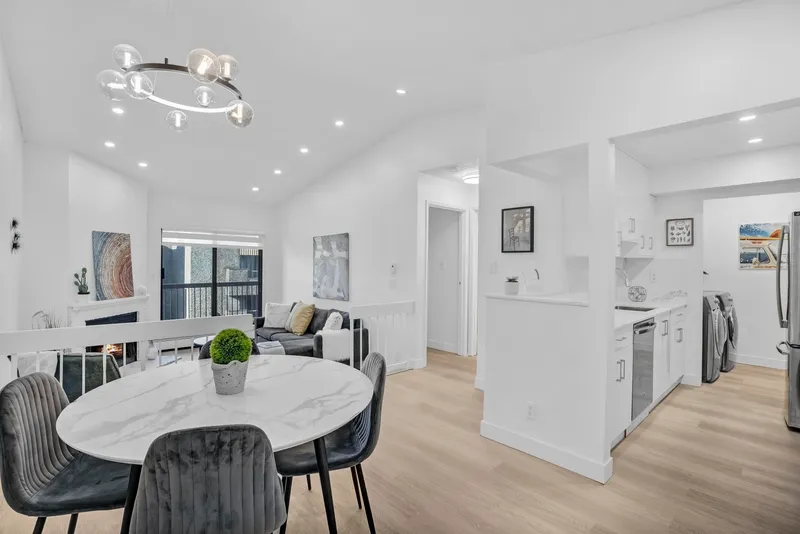 314 8511 WESTMINSTER HIGHWAY - photo 3 of 25