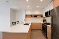 308 8940 UNIVERSITY CRESCENT - thumbnail 6