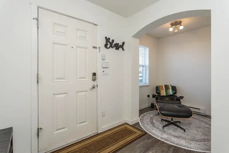 69 19572 FRASER WAY - photo 3 of 40