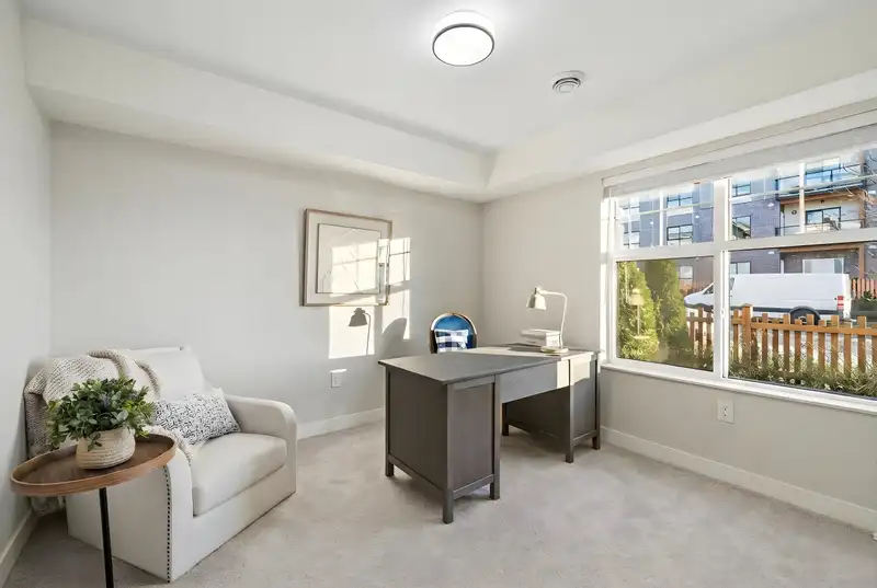 14 20327 72B AVENUE - photo 3 of 27