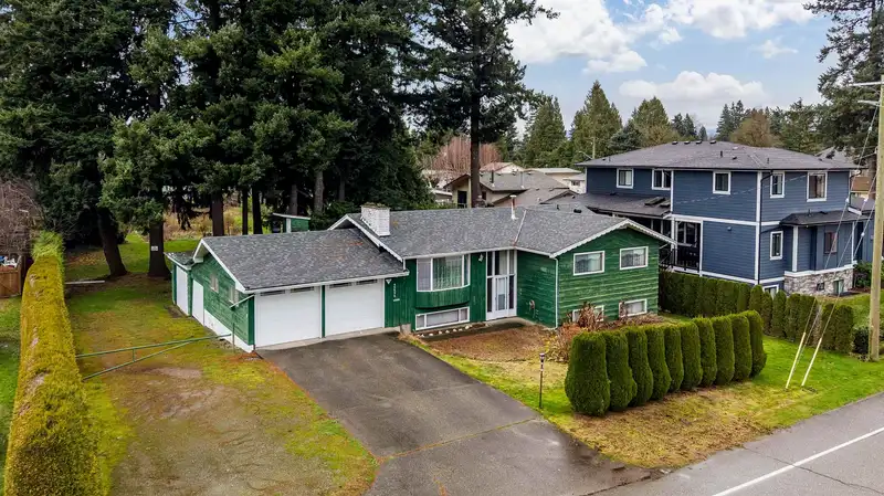 32939 BRUNDIGE AVENUE - photo 3 of 40