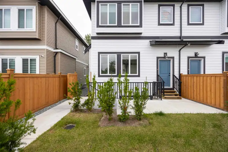 7743 197 STREET - photo 2 of 35