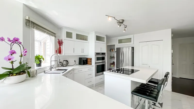 1476 LANSDOWNE DRIVE - photo 2 of 24