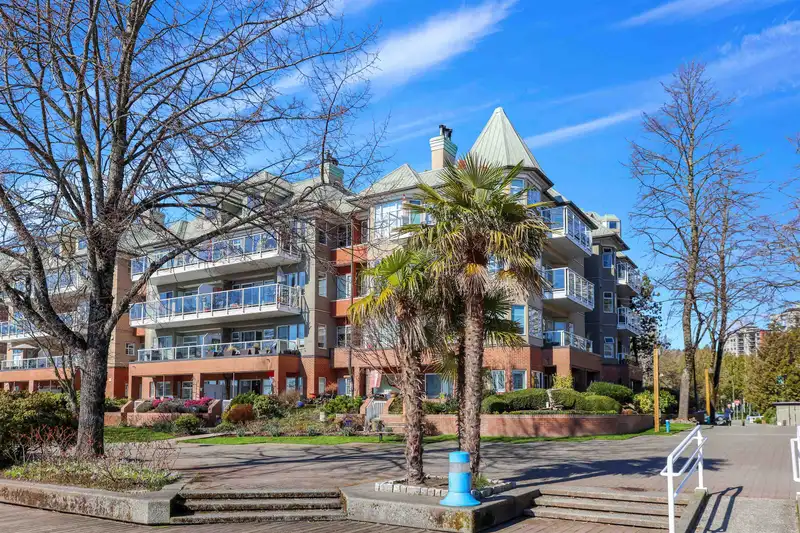 114 12 K DE K COURT - photo 1 of 27