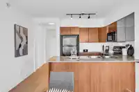 1051 1483 E KING EDWARD AVENUE - thumbnail 5