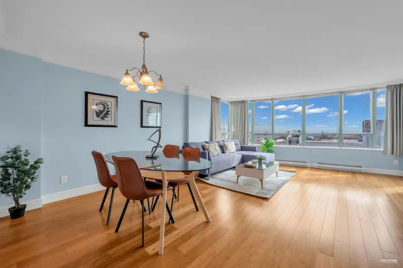 1003 15038 101 AVENUE - photo 1 of 25