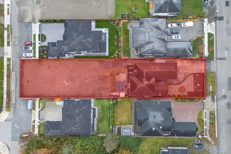 7560 ASH STREET - photo 2 of 6