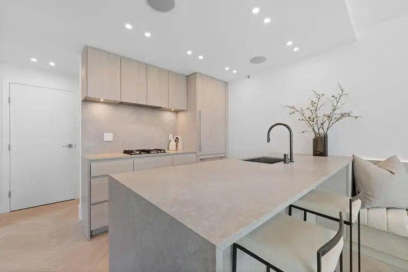 2206 1438 RICHARDS STREET - photo 3 of 39