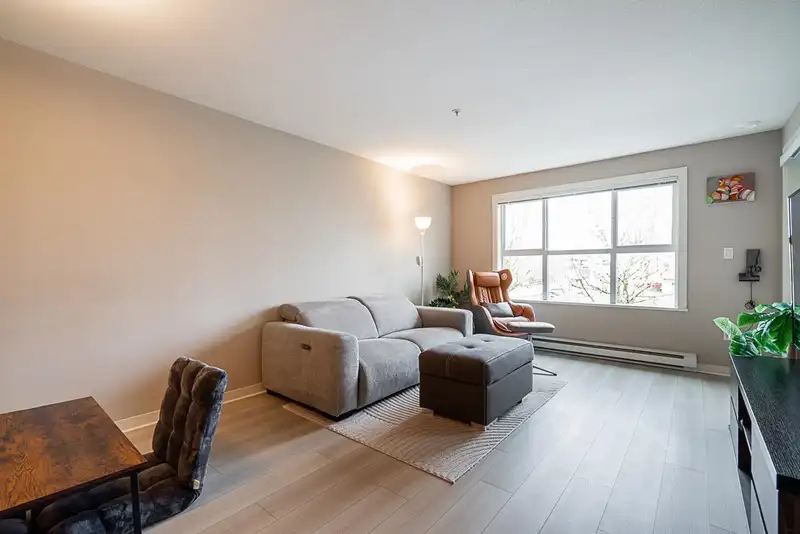 305 5885 IRMIN STREET - photo 3 of 30
