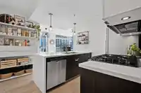 503 1775 QUEBEC STREET - thumbnail 2
