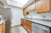 1101 6595 WILLINGDON AVENUE - thumbnail 26
