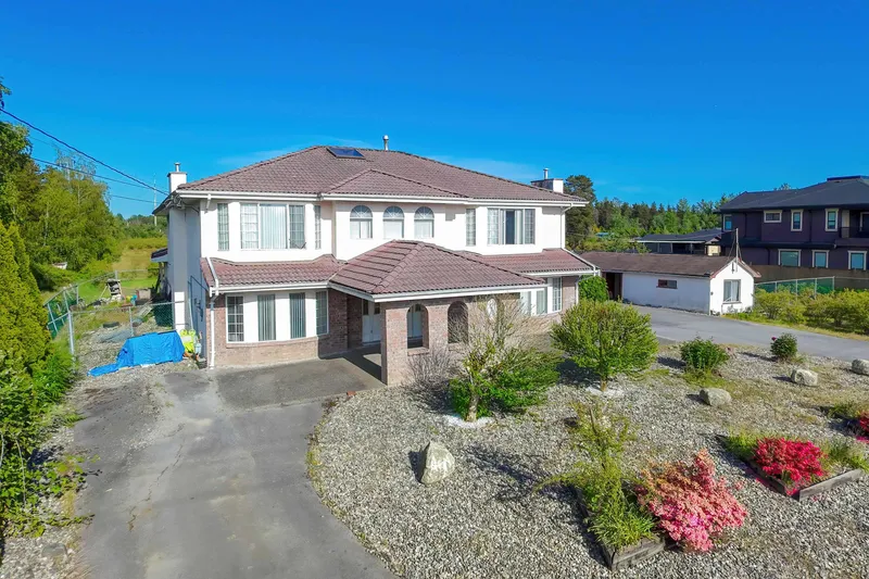 7000 NO. 5 ROAD - photo 3 of 25