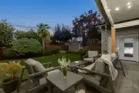 1208 ROSEWOOD CRESCENT - thumbnail 1