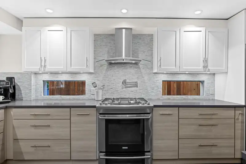 1208 ROSEWOOD CRESCENT - photo 4 of 29