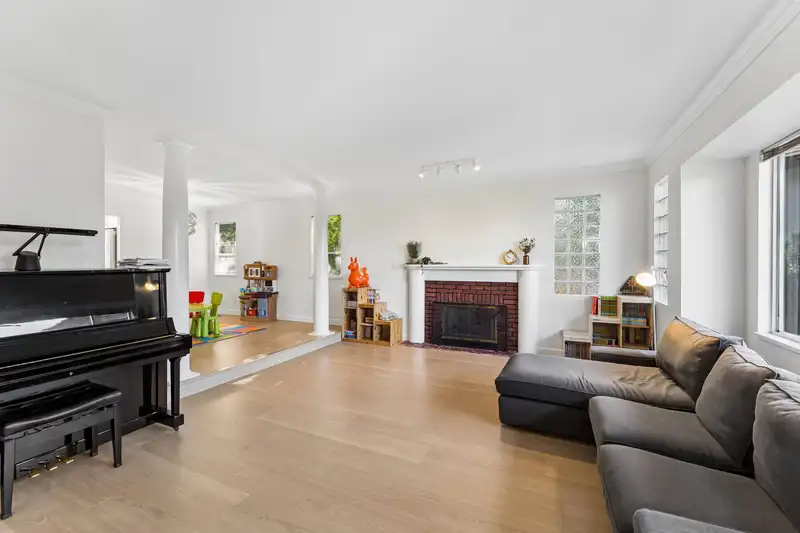 5399 WESTHAVEN WYND - photo 4 of 39
