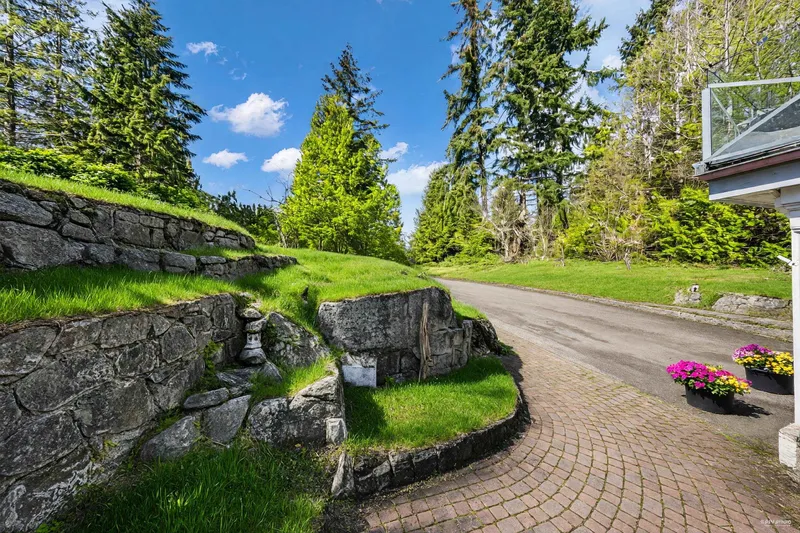 4621 WOODBURN PLACE - photo 3 of 25