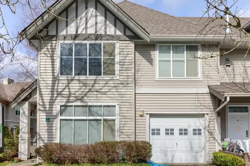 39 6465 184A STREET - photo 1 of 20
