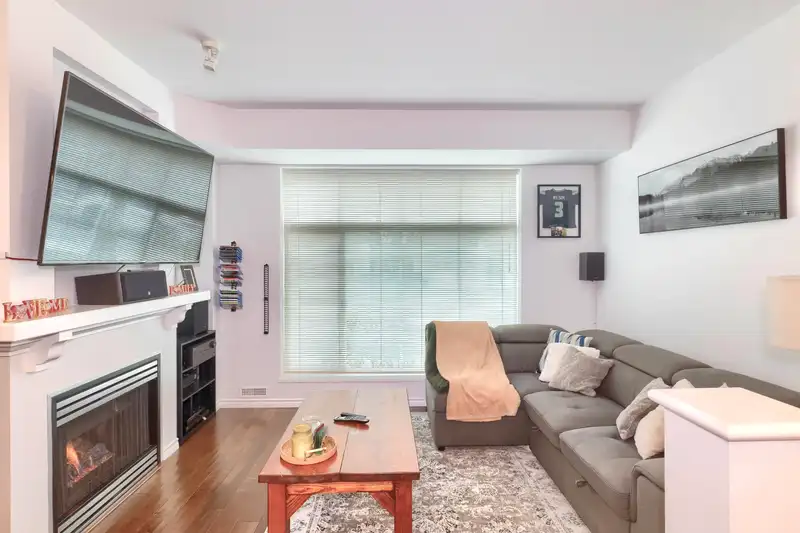 39 6465 184A STREET - photo 2 of 20