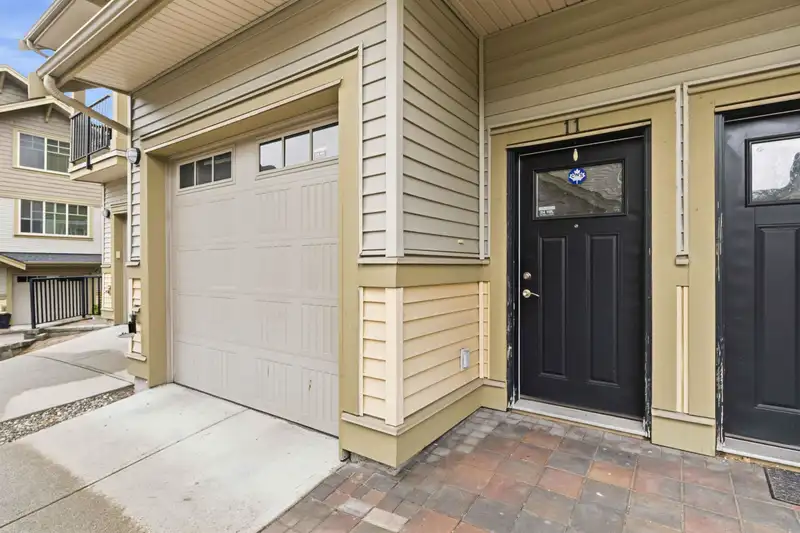 11 9533 130A STREET - photo 3 of 36