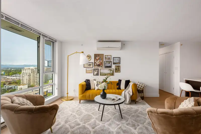 1803 7988 ACKROYD ROAD - photo 2 of 36