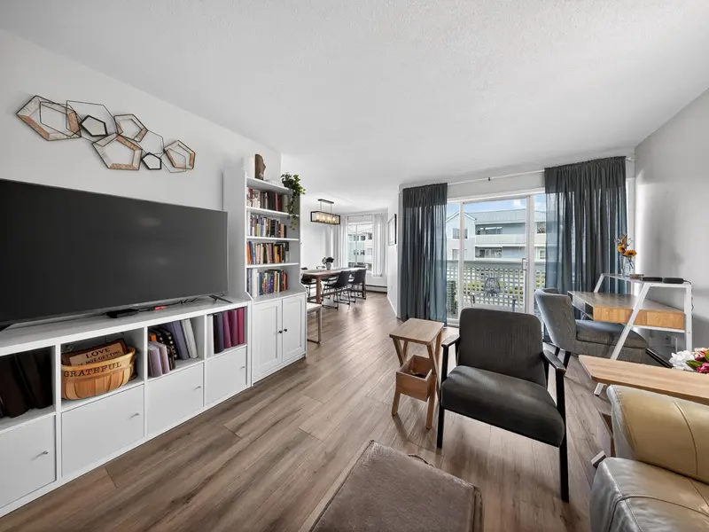 216 32833 LANDEAU PLACE - photo 3 of 25