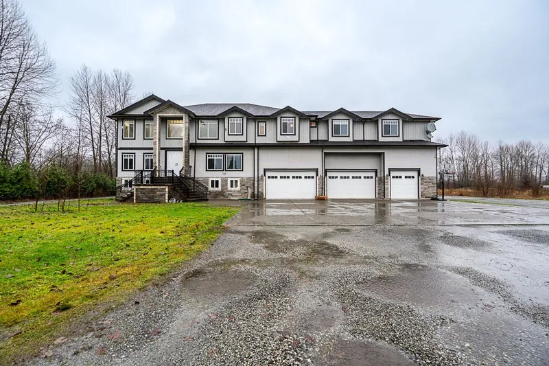 3701 LINCOLN AVENUE - photo 1 of 25