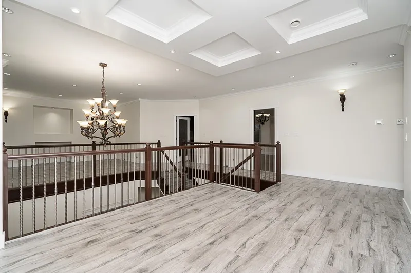 3701 LINCOLN AVENUE - photo 4 of 25