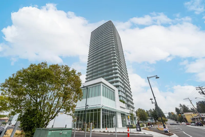 609 13685 102 AVENUE - photo 1 of 25