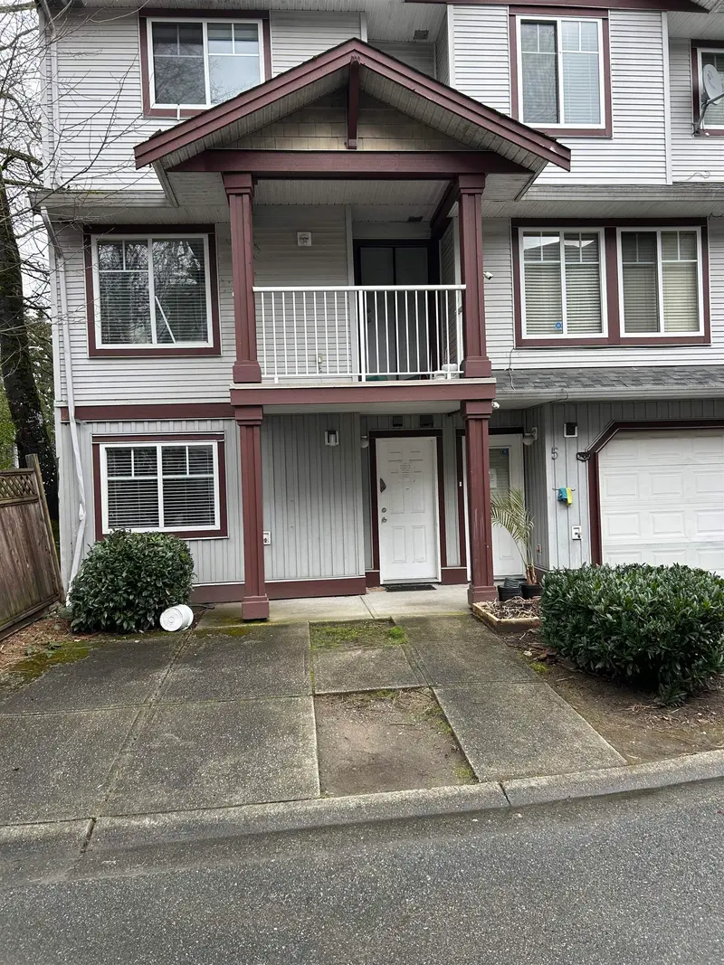 6 12070 76 AVENUE - photo 1 of 1