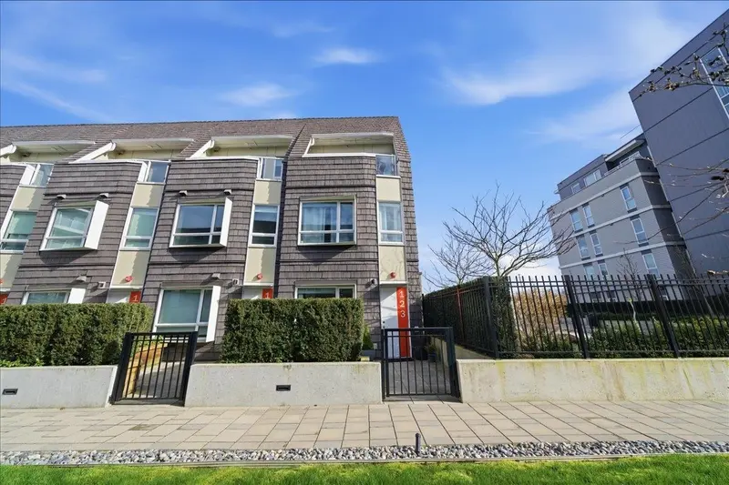 123 12040 PLAZA STREET - photo 2 of 25