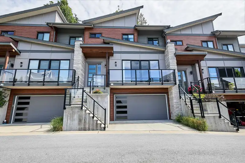 6 23415 CROSS ROAD - photo 1 of 40