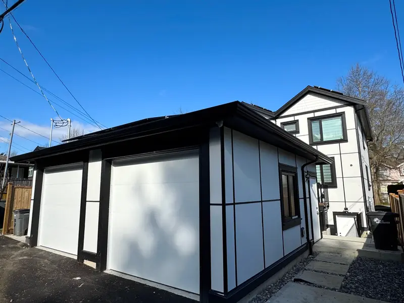 2828 CHEYENNE AVENUE - photo 2 of 25