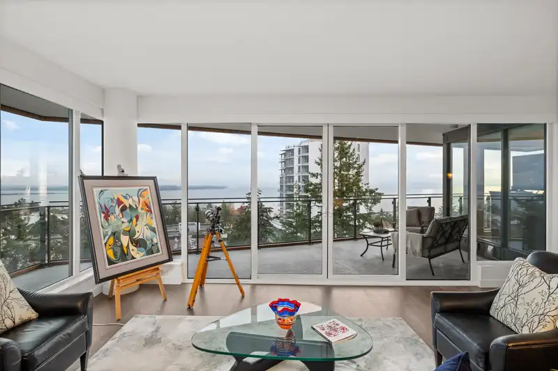 805 1439 GEORGE STREET - photo 1 of 34