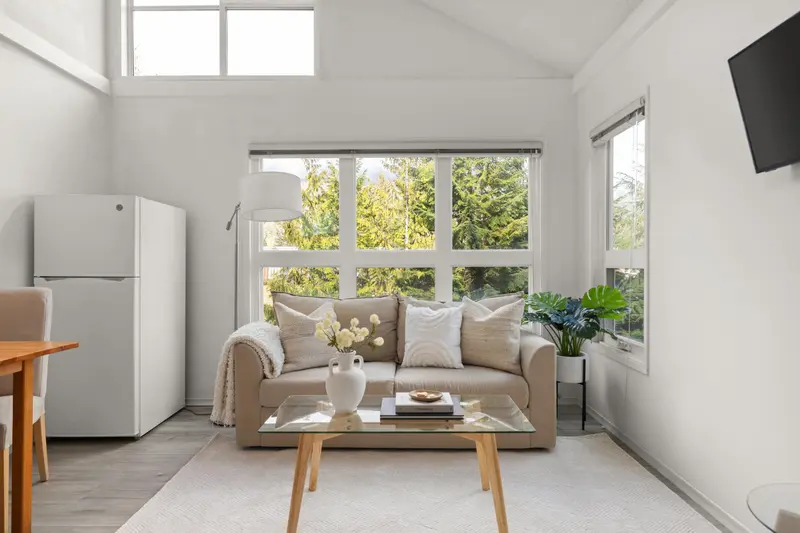 1 2166 SARAJEVO DRIVE - photo 4 of 24