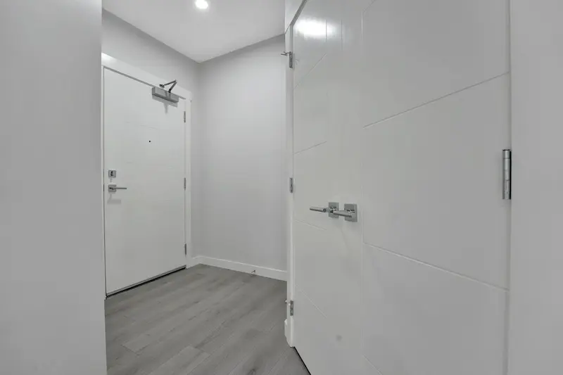 105 33886 PINE STREET - photo 4 of 25