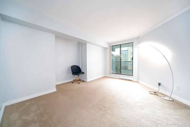 602 1270 ROBSON STREET - photo 3 of 22