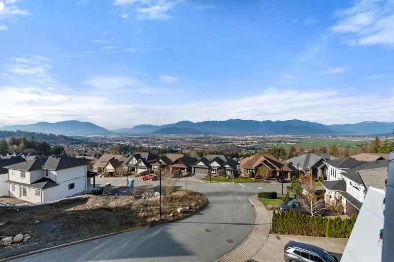 5510 MACLACHLAN PLACE - photo 3 of 25