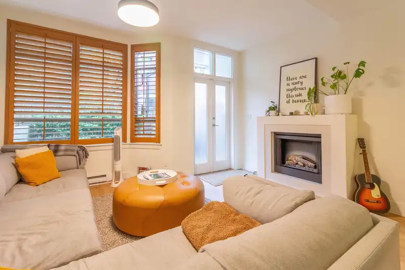 822 W 6TH AVENUE - photo 4 of 28
