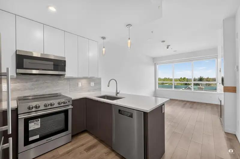 503 11639 227 STREET - photo 1 of 20