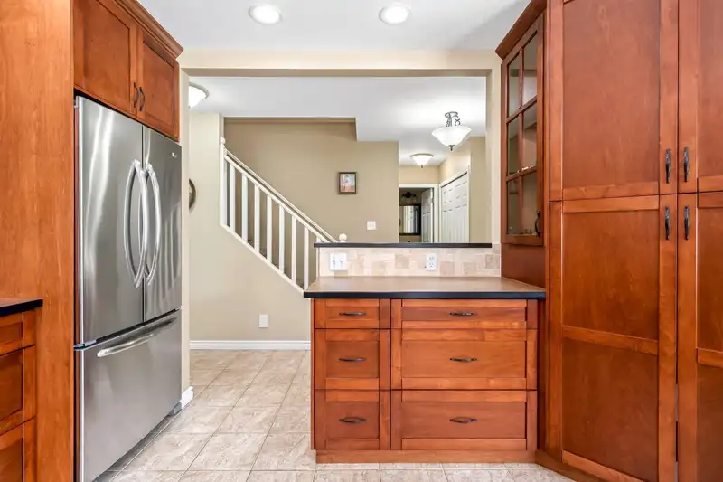 158 8737 212 STREET - photo 4 of 39