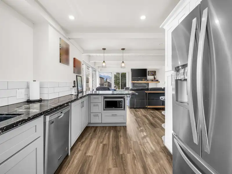 4862 OXFORD STREET - photo 4 of 23