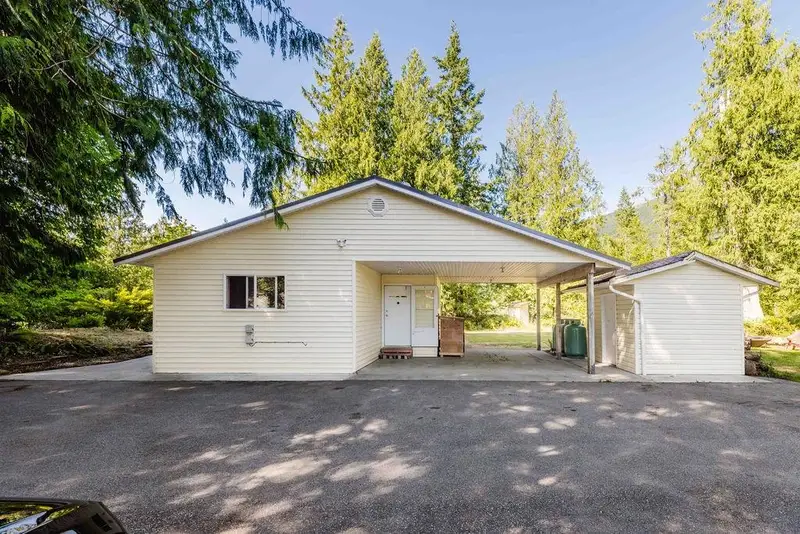 6002 - 6008 DUBOIS ROAD - photo 3 of 25