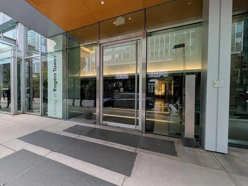 3404 1077 W CORDOVA STREET - photo 3 of 19