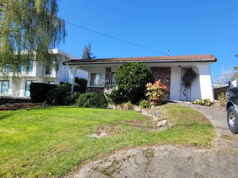 1137 PARKER STREET - photo 3 of 25