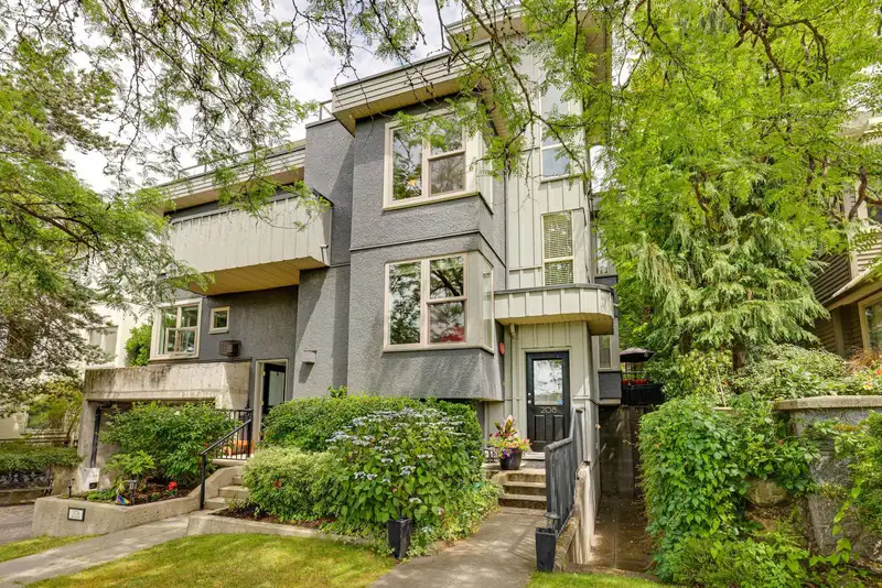 208 E 5TH STREET - photo 1 of 40