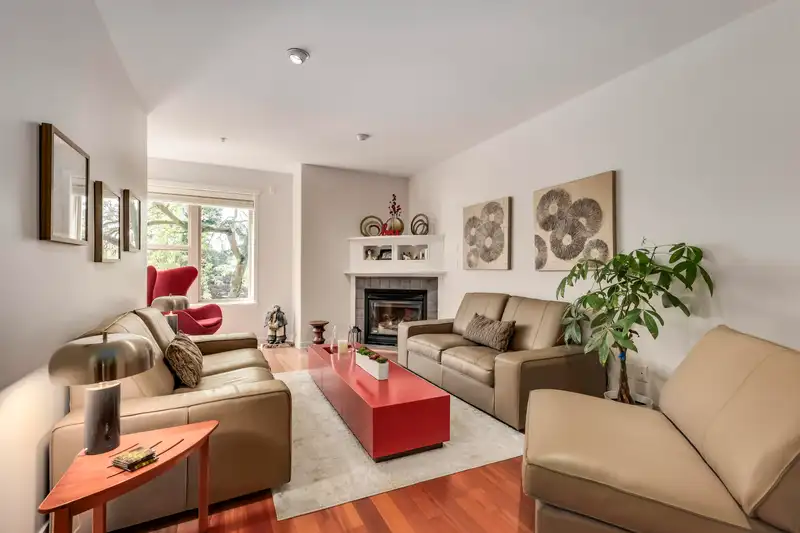 208 E 5TH STREET - photo 2 of 40