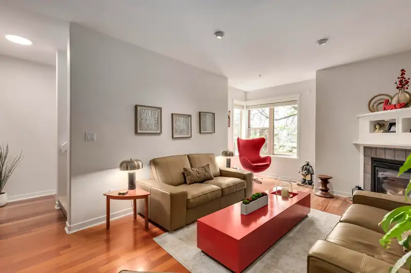 208 E 5TH STREET - photo 3 of 40