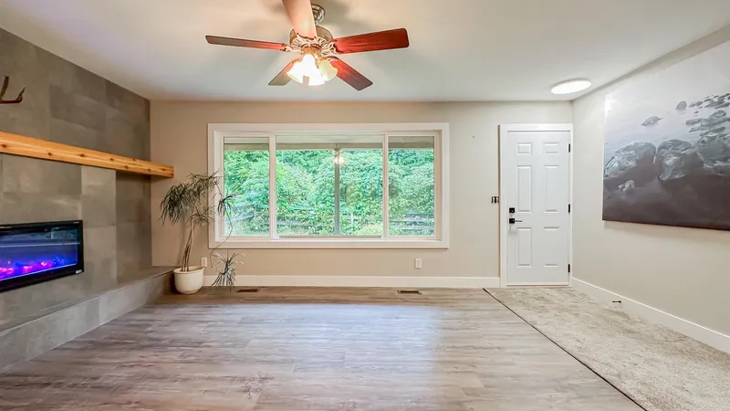 11185 272 STREET - photo 4 of 25