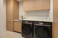 450 MACBETH CRESCENT - thumbnail 18