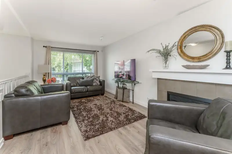 170 15168 36 AVENUE - photo 4 of 39